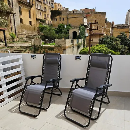 La Casa All'angolo Apartment